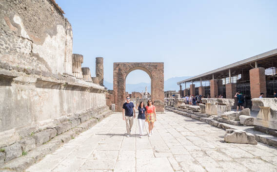 Pompeji: Kleingruppentour mit einem Archäologen