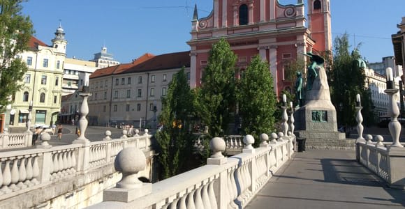 Grupo reducido (máx. 6): Excursión a las joyas ocultas de Liubliana desde Koper