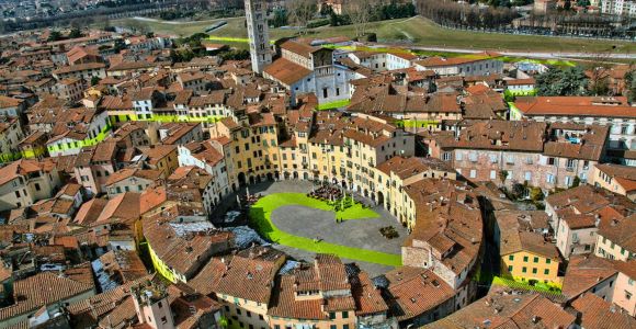 Lucca: Self-Guided Tour by Bike