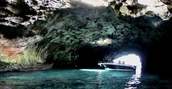 Polignano a Mare : croisière, baignade, grotte et apéritif
