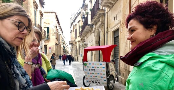 Lecce: Guided Tour & Street Food Tasting by Rickshaw