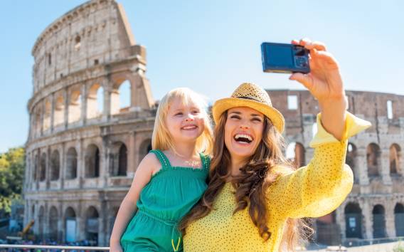 Rome: Colosseum, Palatine Hill & Roman Forum Tour