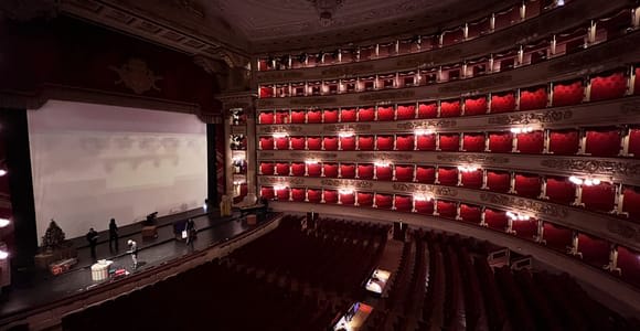 Milan: La Scala Theatre Skip-the-line Guided Tour