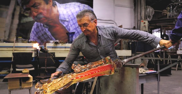 Venice: Murano Glass Factory Tour, Boat Transfer and gift