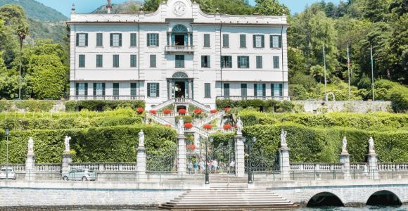 From Lecco: Lakeside Villas Entry Tickets with Ferries