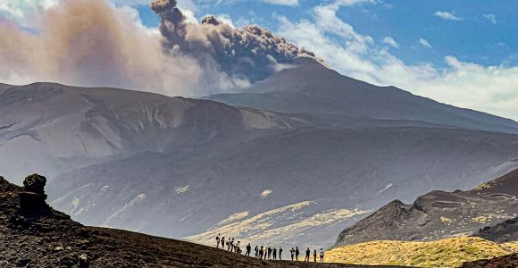 Mount Etna: Craters of the 2002 Eruption Trekking Experience