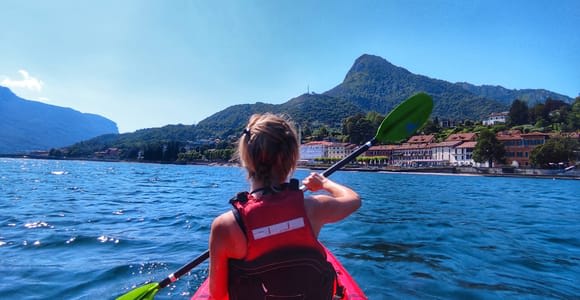 Valmadrera LC: Lake Como Kayak Rental with Aperitif