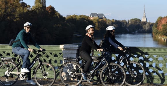 Turín: Lo más destacado de la ciudad en E-Bike con guía