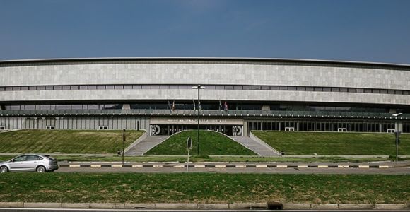 Turín: Autobús Hop-On 24/48 horas y Museo Nacional del Automóvil