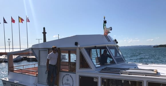 Lago di Garda: crociera guidata in barca di 4 ore con sosta a Sirmione