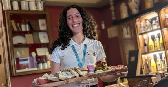 Florence: Street Food Walking Tour with Wine