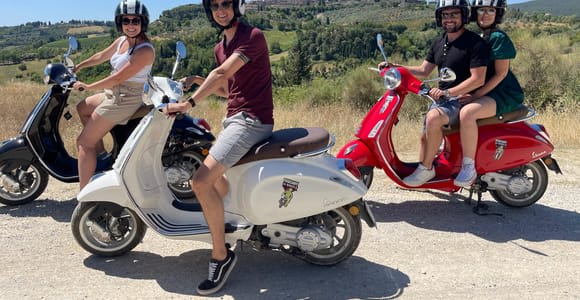From San Gimignano: Tuscany Vespa Tour, Lunch & Wine Tasting