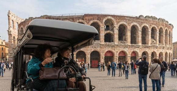 Verona: Golf Cart Ride with Panoramic Views