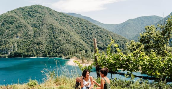 Lac Ledro : vin Pic Nic avec vue imprenable sur le lac