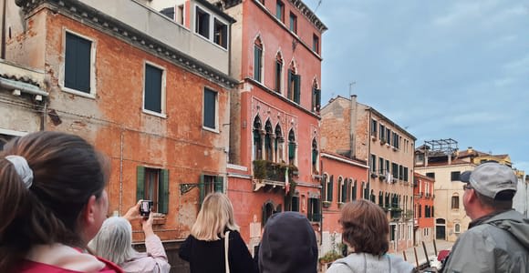 Venice: Walking Guided Tour of the City Must-See Sites