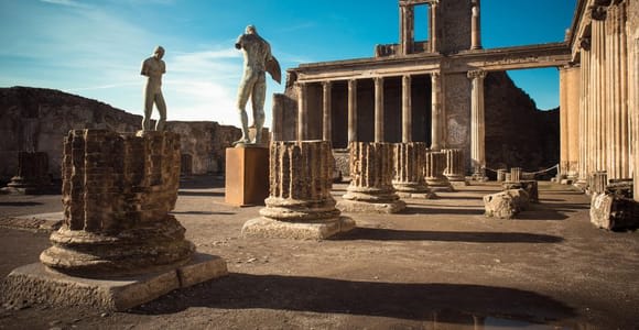 Pompéi : visite guidée depuis Naples avec billet d'entrée et train inclus