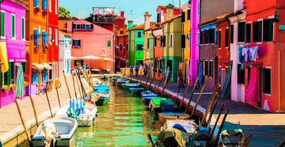 Venice: Murano and Burano Half-Day Lagoon Trip