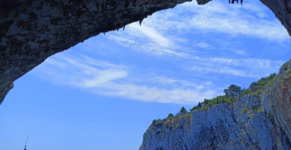 Castro: Boat Tour of Castro Caves and Santa Cesarea Coast