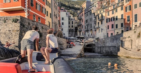 From La Spezia: Cinque Terre Boat Trip with free time ashore