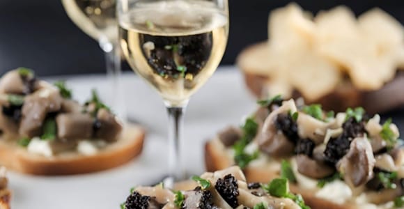 Matera: Aperitivo Trufas y champán bajo el olivo