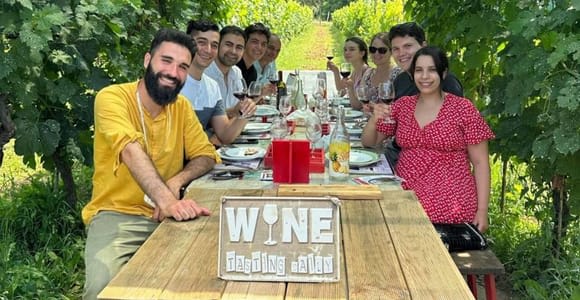 Tasting in a Tuscan Vineyard with transfer from Lucca