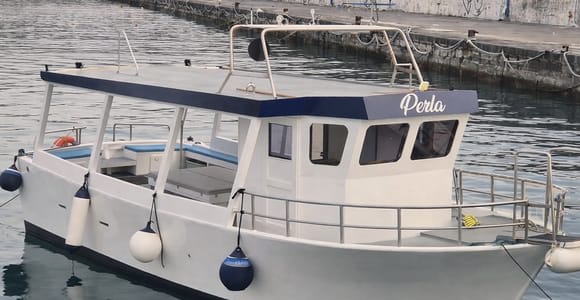 Taormina Giardini Naxos: Boat Tour with Aperitif & SwimMasks