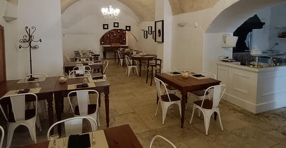 Matera: cena tradicional lucana con vino