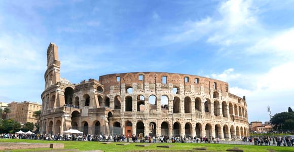 Roma: tour VIP por la arena del Coliseo, el Foro Romano y el monte Palatino