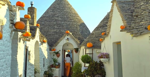 Tour Alberobello, Locorotondo & Ostuni: Local Guide & Lunch