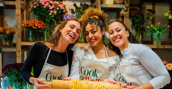 Lecce: Handmade Pasta & Iconic Desert Making Class