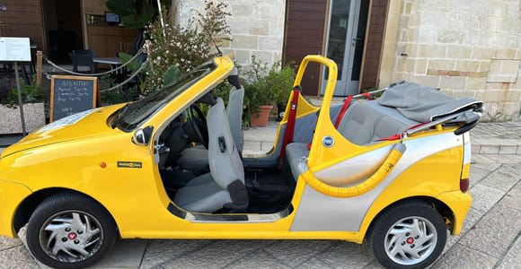Matera: Relaxing Tour of the Sassi by Fiat 600 Convertible