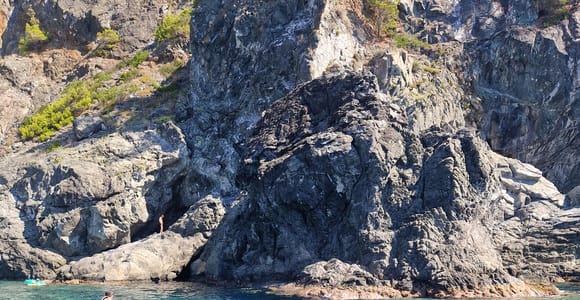 La Spezia: Tour en barco por Framura con snorkel y bebidas