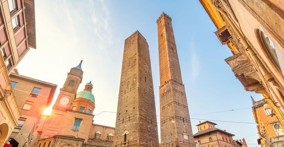Bologna: Guided Small-Group Tour