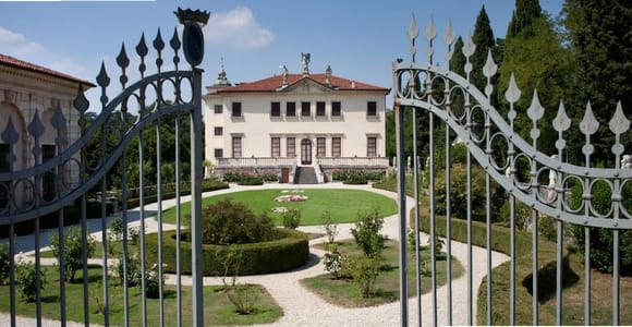 Ticket granting access to Tiepolo's frescoes at Villa Valmarana ai Nani