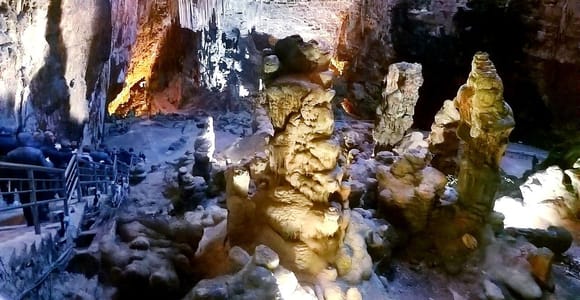 Grottes de Castellana et Polignano en bateau – Depuis Bari et Polignano