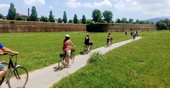 From Lucca to Pisa: Self-Guided Bike Tour