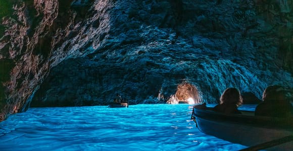 Au départ de Sorrente : tour en bateau à Capri avec visite optionnelle de la Grotte Bleue
