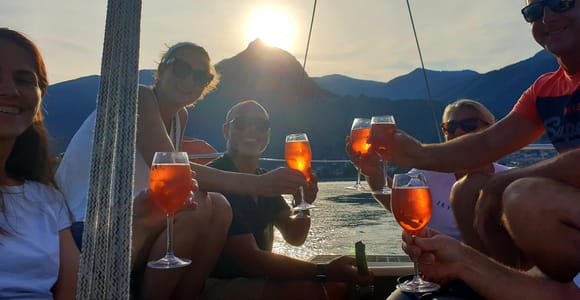 Cannero Riviera: żegluj o zachodzie słońca po Lago Maggiore