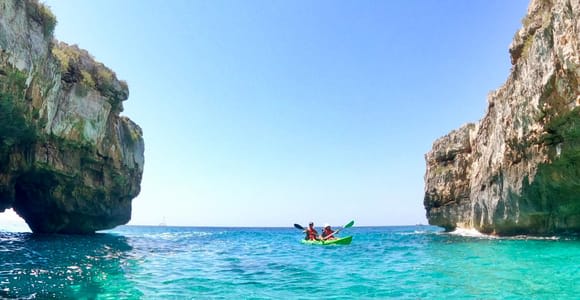 Santa Maria di Leuca: Kayak and Canoe Tour in the caves