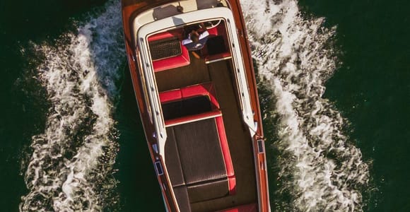 Bootstour im Holzboot ab Bellagio mit Prosecco