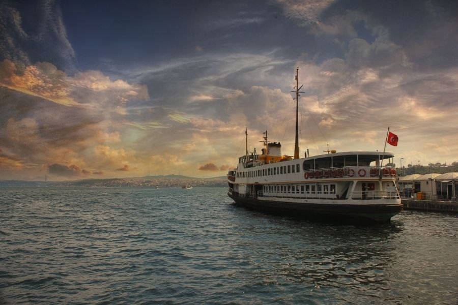 Image ferry istanbul large 1