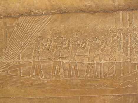 Корабль с пленными азиатами