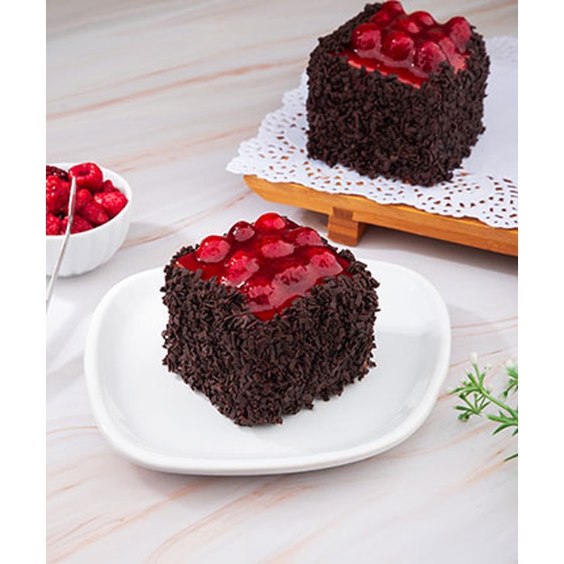 Chefs Cake Siyah Frambuazlı Mono Pasta
