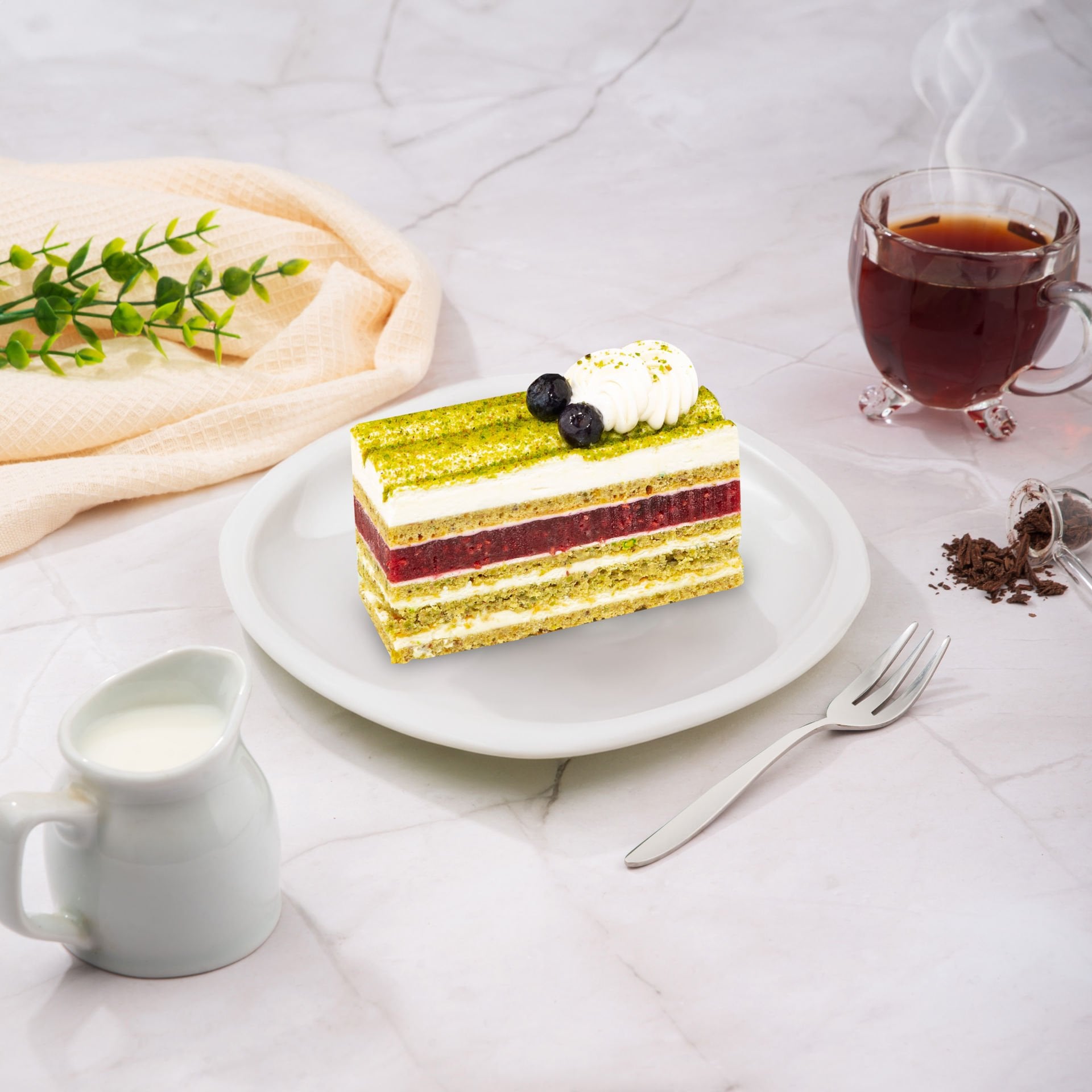 Chefs Cake Frambuazlı ve Fıstıklı Pasta
