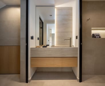 Superior One Bedroom Apartment 15