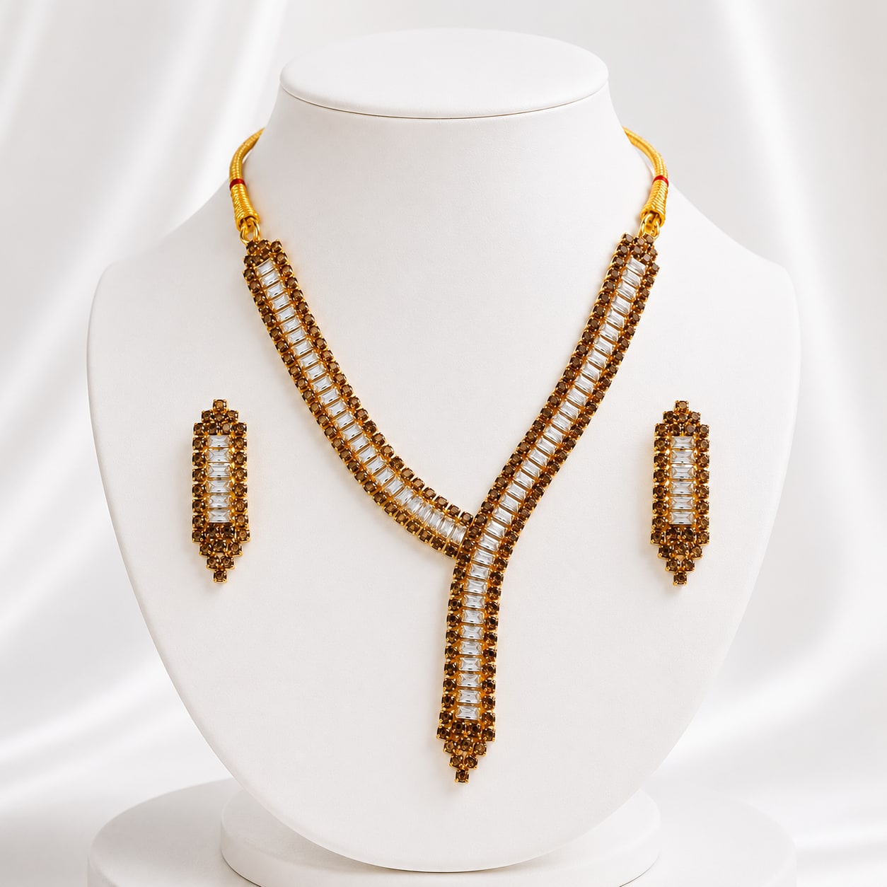 Amber Luxe Y-Drop Necklace Set