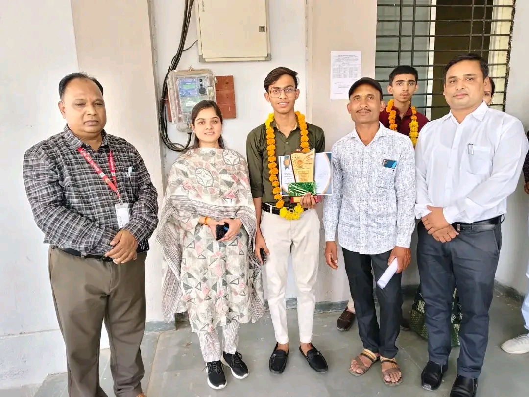 City Topper Honored by DEO Office