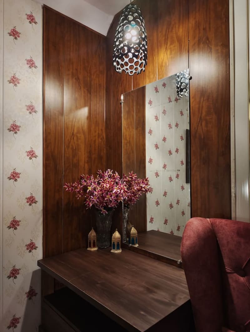 Nest & Light - Image 1