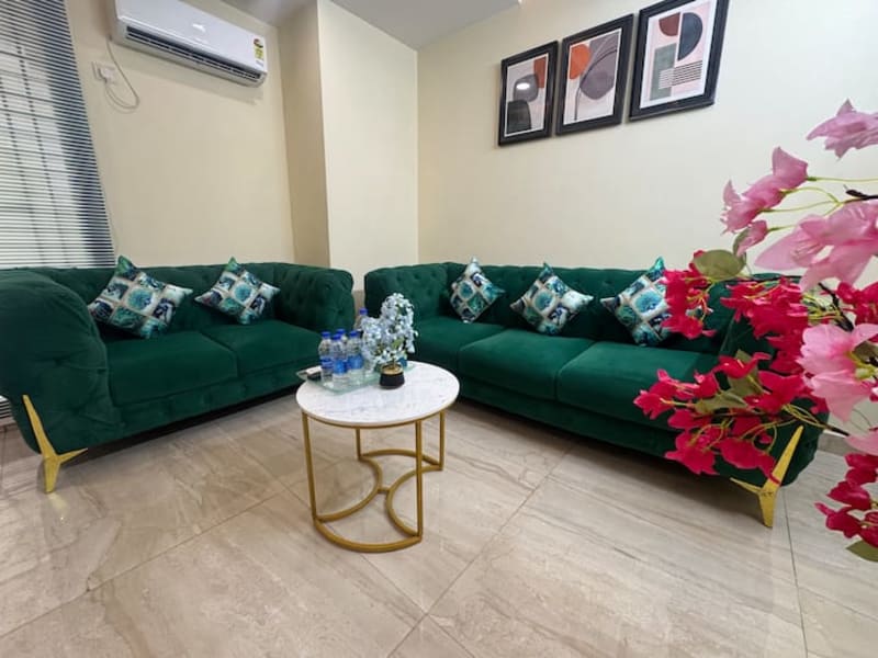 Serene Square - Image 1