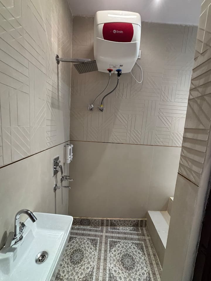 The Metropolitan Suite